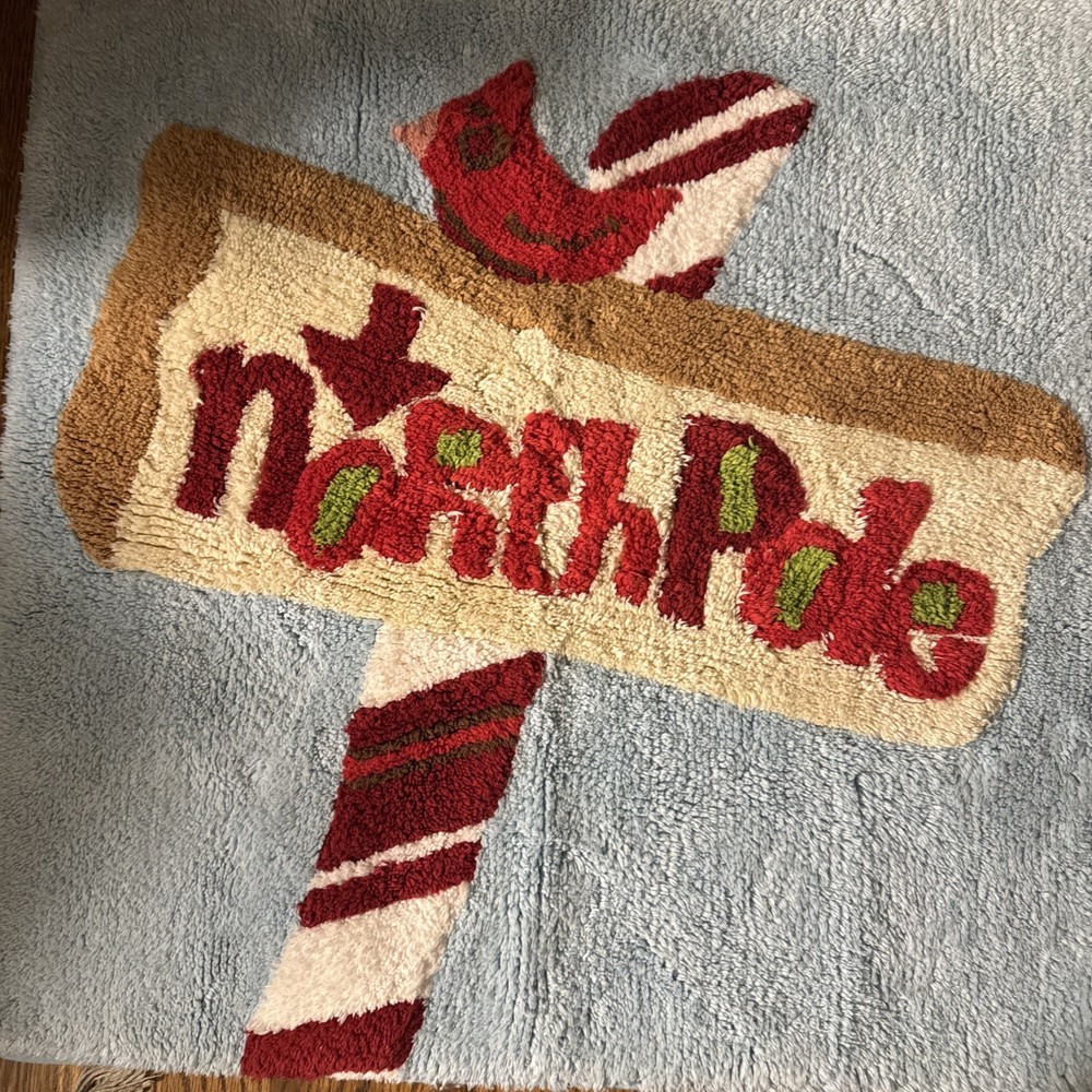 St. Nicholas Square NORTH POLE & CARDINAL SQUARE HOLIDAY BATH RUG Rare Pattern!