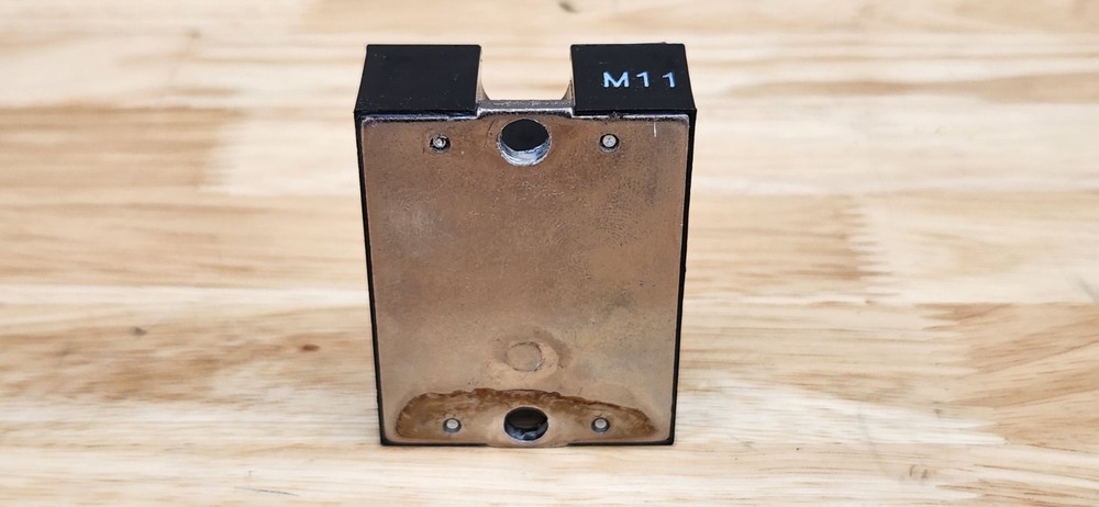 CRYDOM SOLID STATE RELAY CSE2410 240V VOLT 10A 15-32V VOLTS