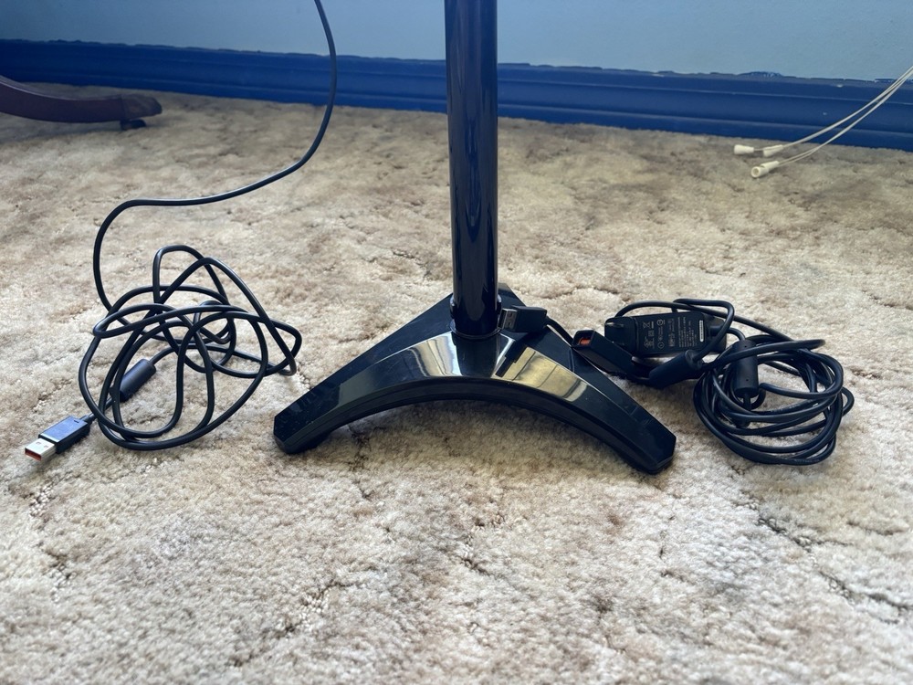 Xbox 360 Kinect Sensor Bundle w/ PDP Floor Stand & 5 Games