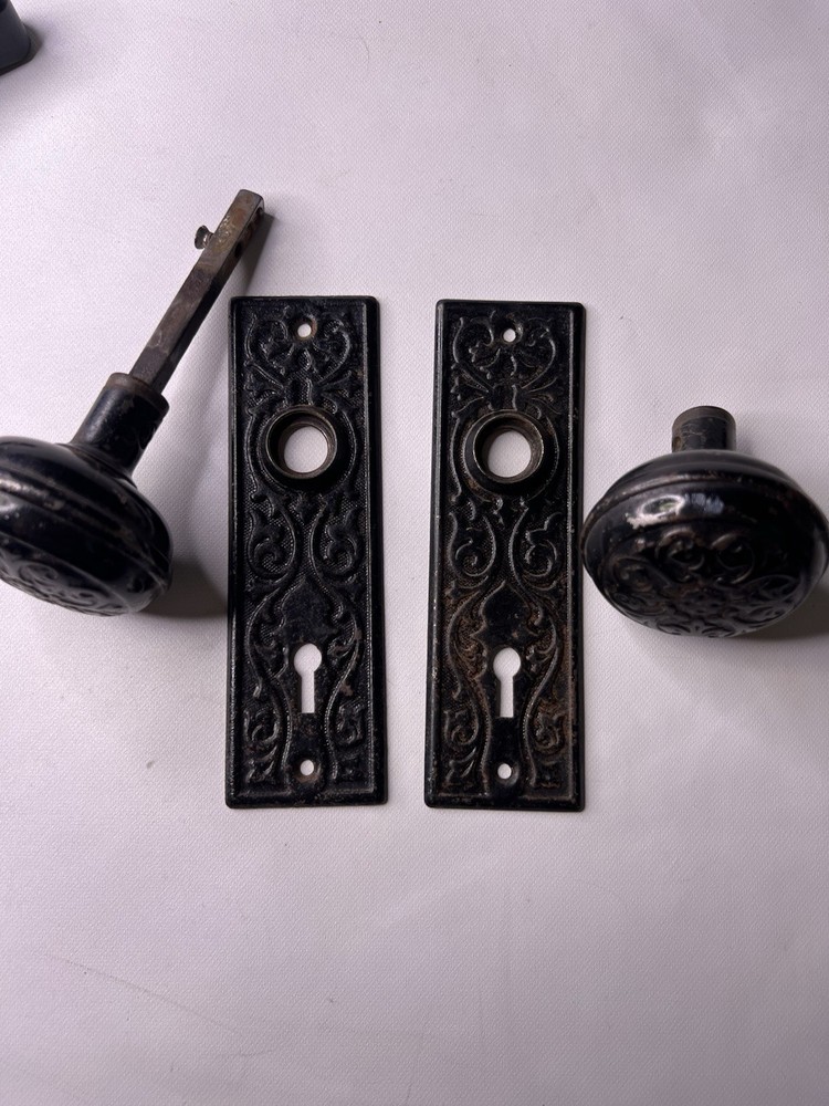 Vintage Metal Door Knobs and Face Plates