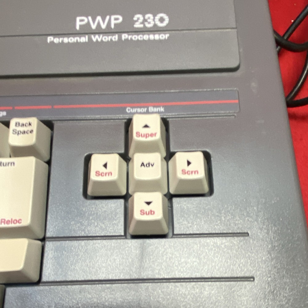 Smith Corona PWP 230 Word Processor 16-Line Backlit Display Built-in Disk Drive