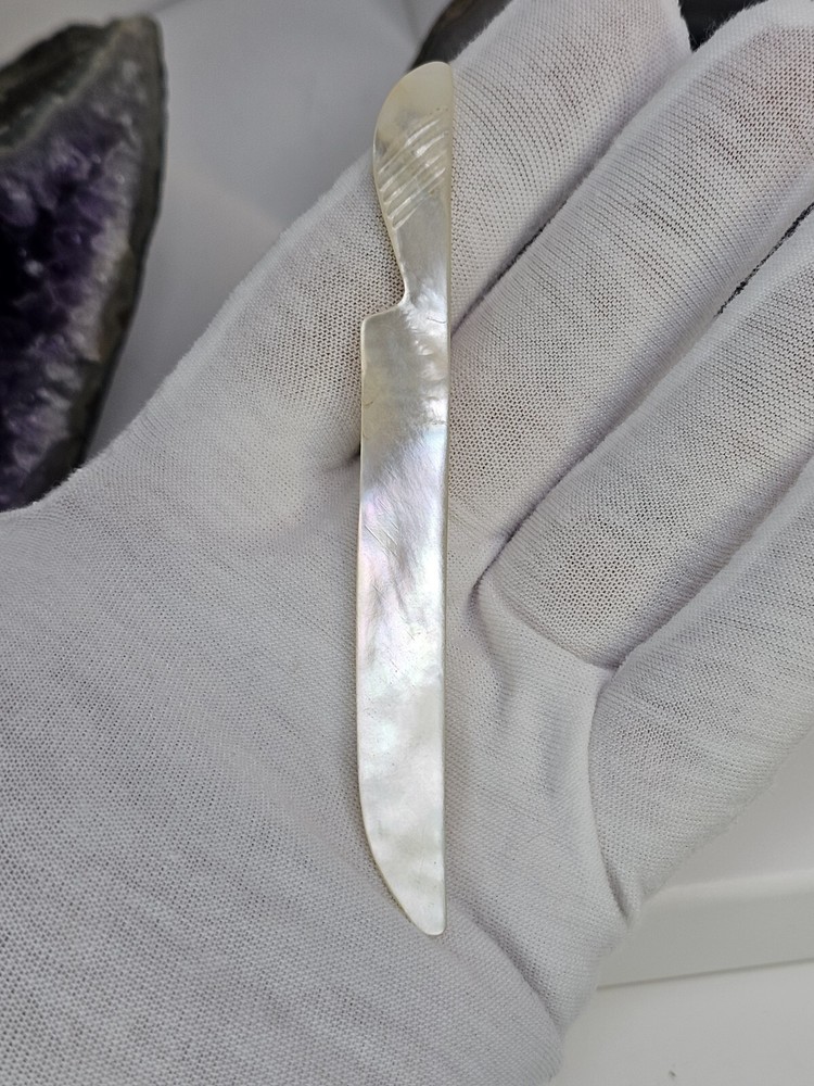 Vintage Hand Carved MOP Mini Knife