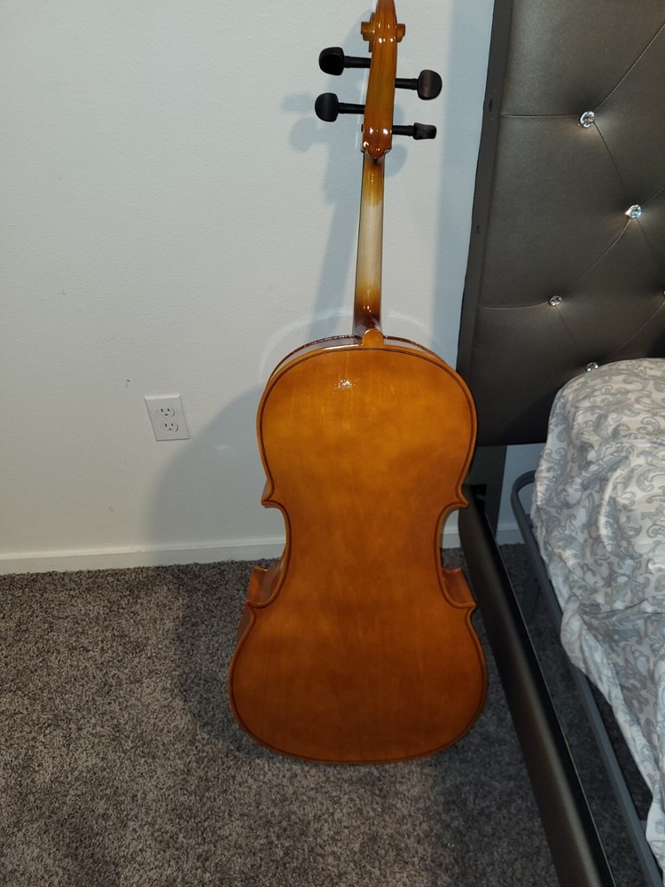 cello 4/4 brand new condition,