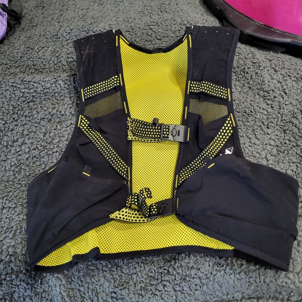 Raidlight Responsiv 10L+2x600ml Hydration Vest