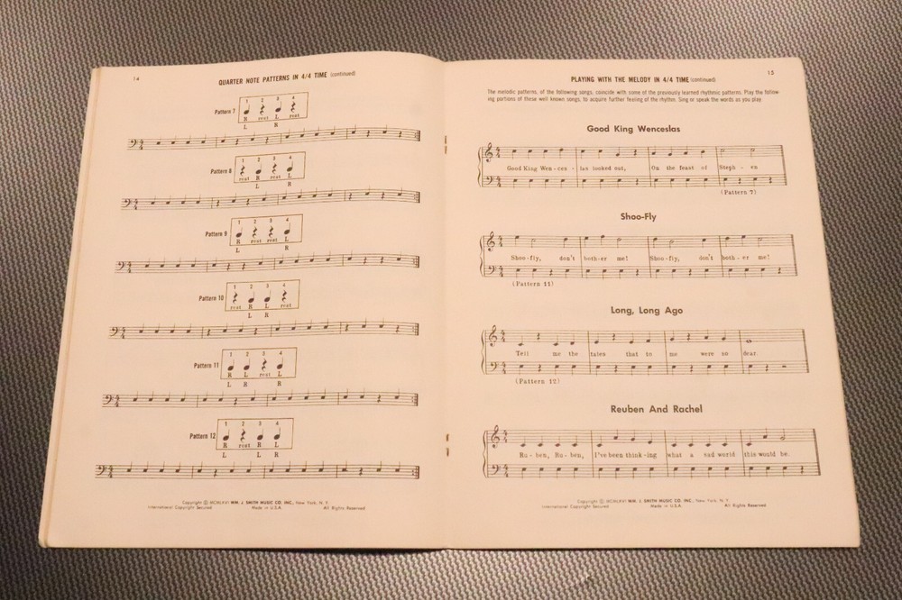 "Beat Easy Drum Method" Part 1 by Thomas Christie