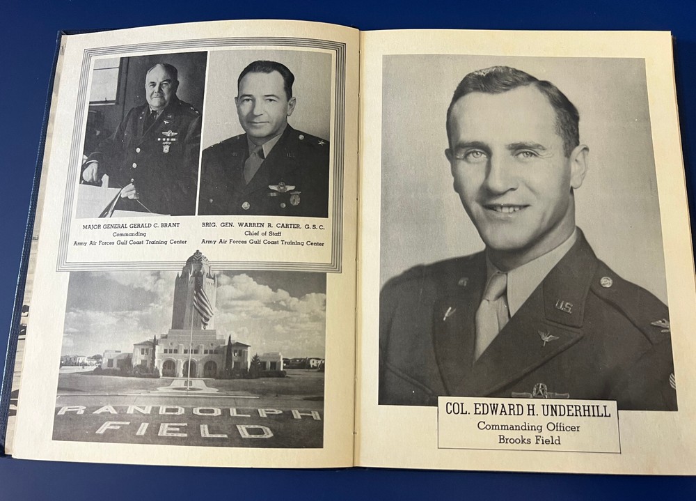 BROOKS ARMY AIR FIELD CLASS BOOK 44-C