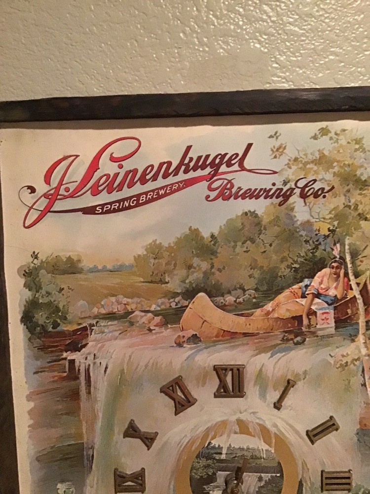 Leinenkugel Brewing Co. - CHIPPEWA FALLS,WIS. - Clock