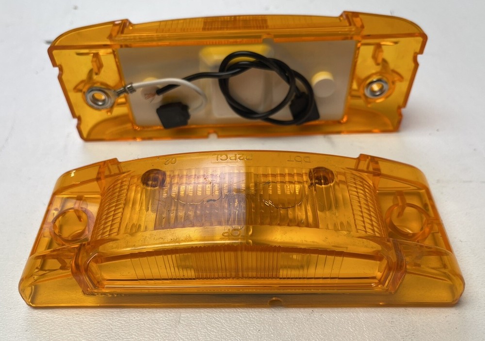Power Products 4" x 2" Rectangular Clearance / Marker Light - Amber (2 Pack)