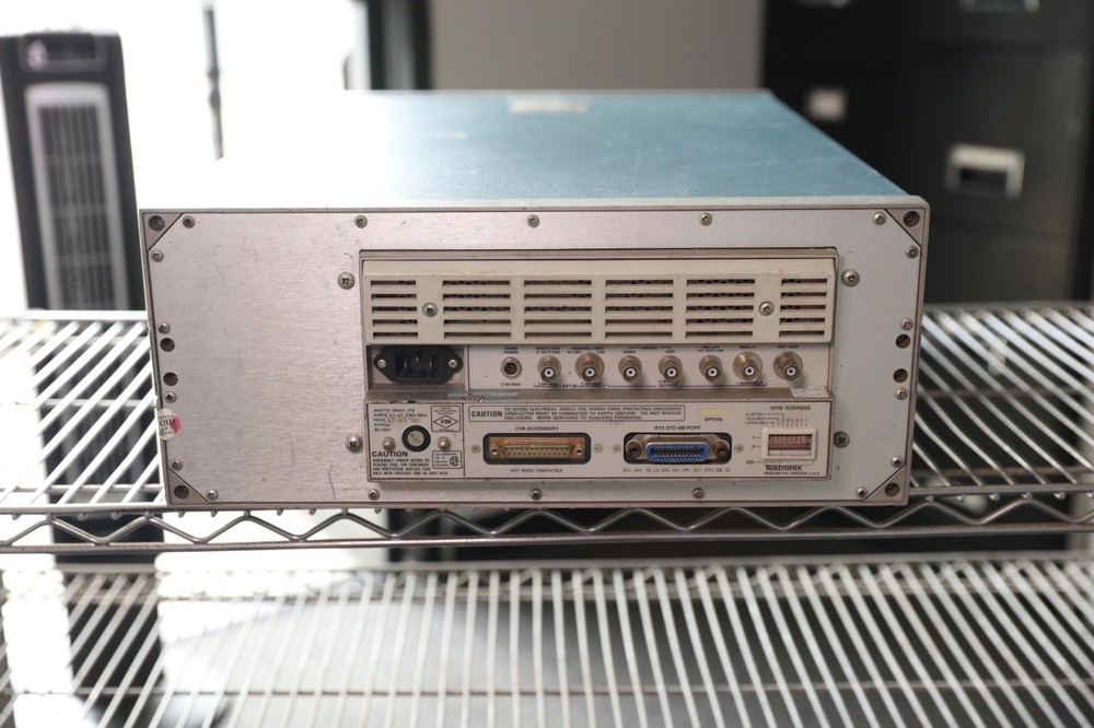 Tektronix 2754P Spectrum Analyzer As Is