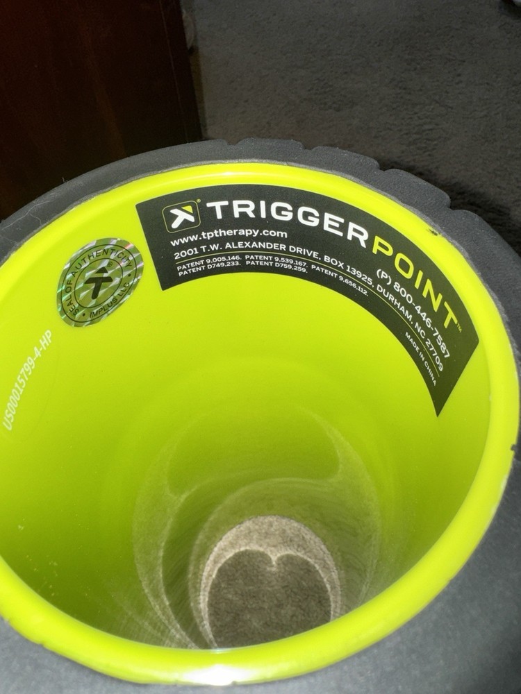 TRIGGERPOINT GRID 1.0 FOAM ROLLER BLACK/GREEN