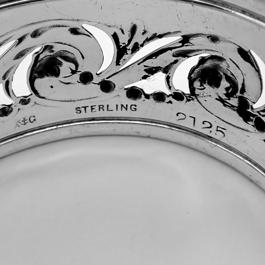 Pierced Scroll Napkin Ring Gorham Sterling Silver Old Mark No Mono