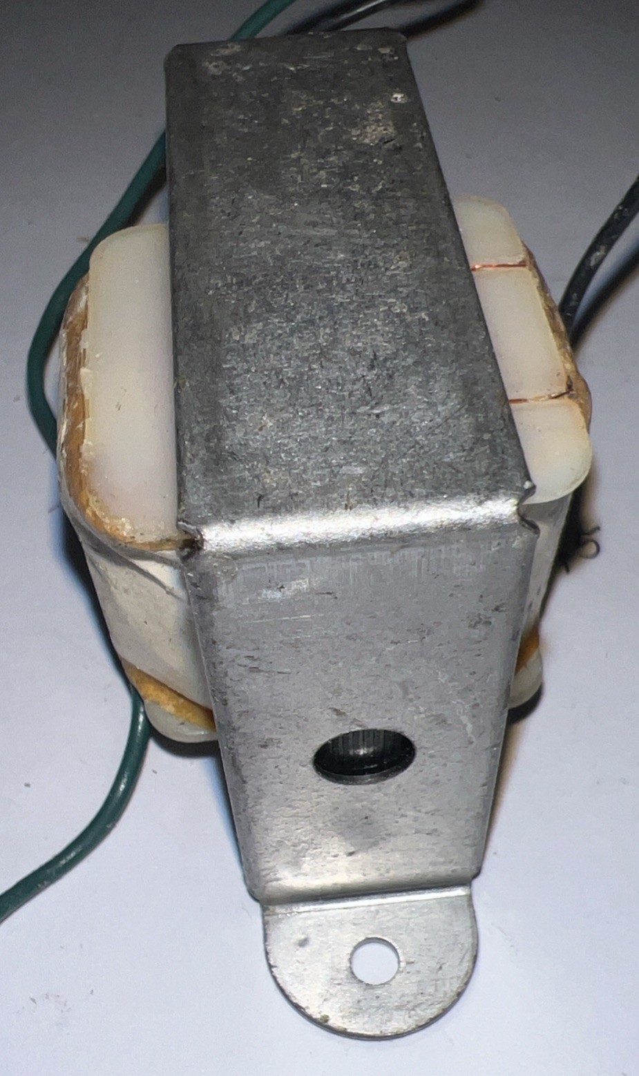 Filament Transformer 117vac Primary 6.3vac 1.2 Amps New old stock Model 27-050