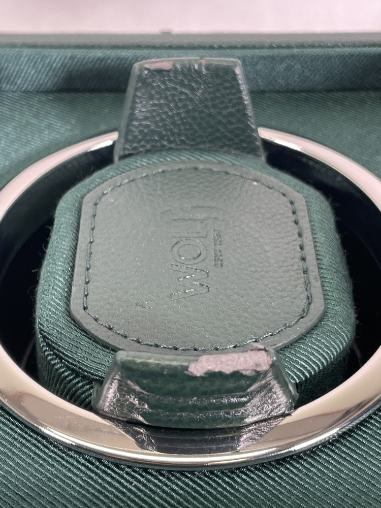 Wolf-Cub Single Watch Winder with Cover