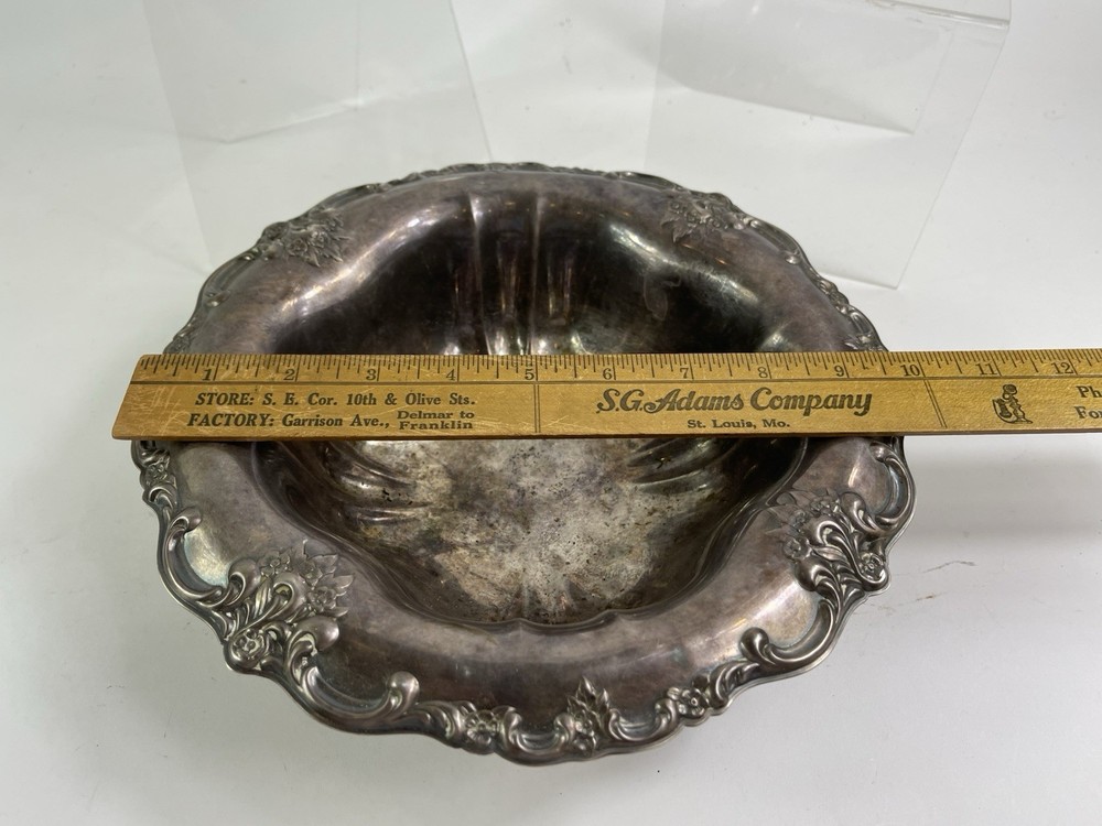 Compote Low Fruit Bowl Silver Plate 10" diameter Grapes Fruit Maker Unknown