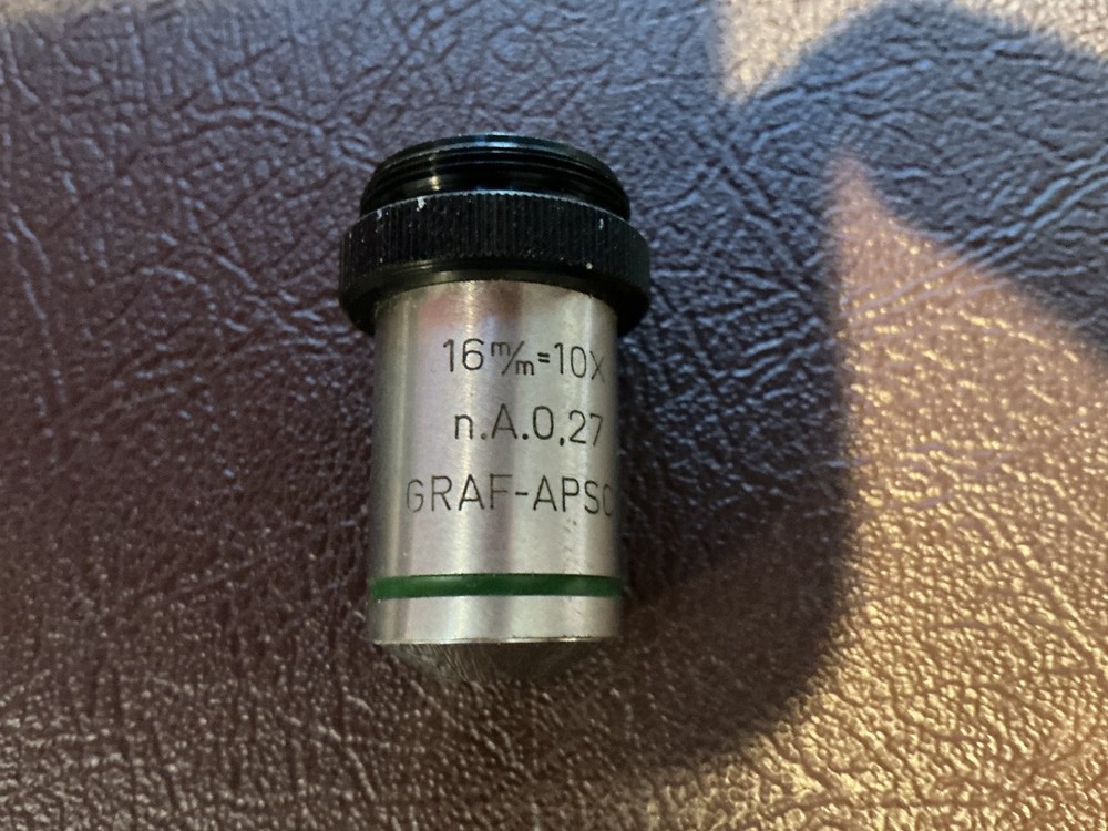 GRAF APSCO MICROSCOPE. 3 OBJECTIVES. WITH CASE.