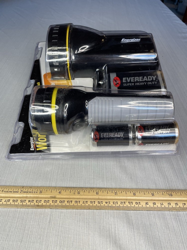 New Energizer 2 Pack 6V & D Battery Work Light/Lantern Combo Krypton Bulb **NEW*