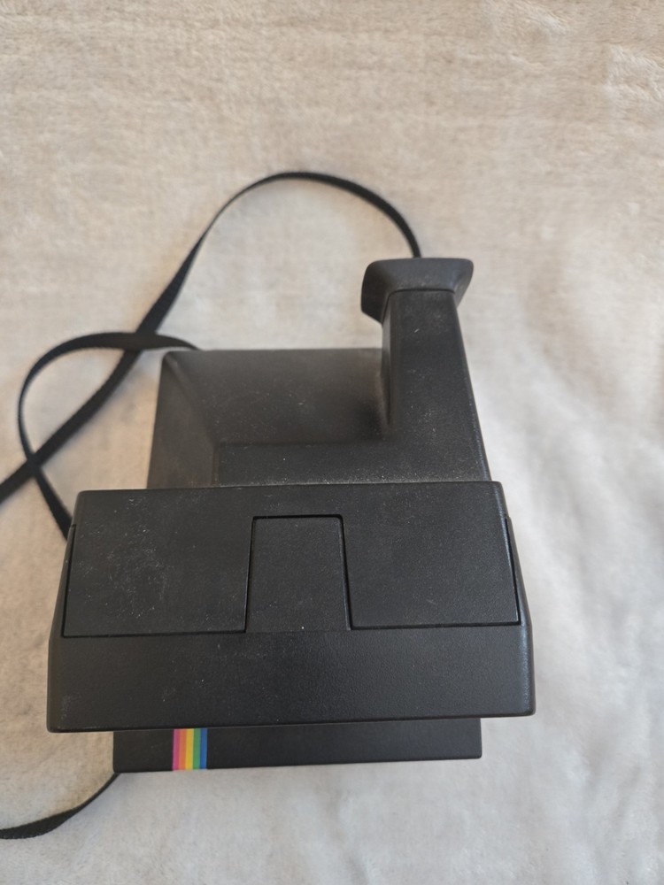 Polaroid One Step 600 Land Camera USED-UNTESTED