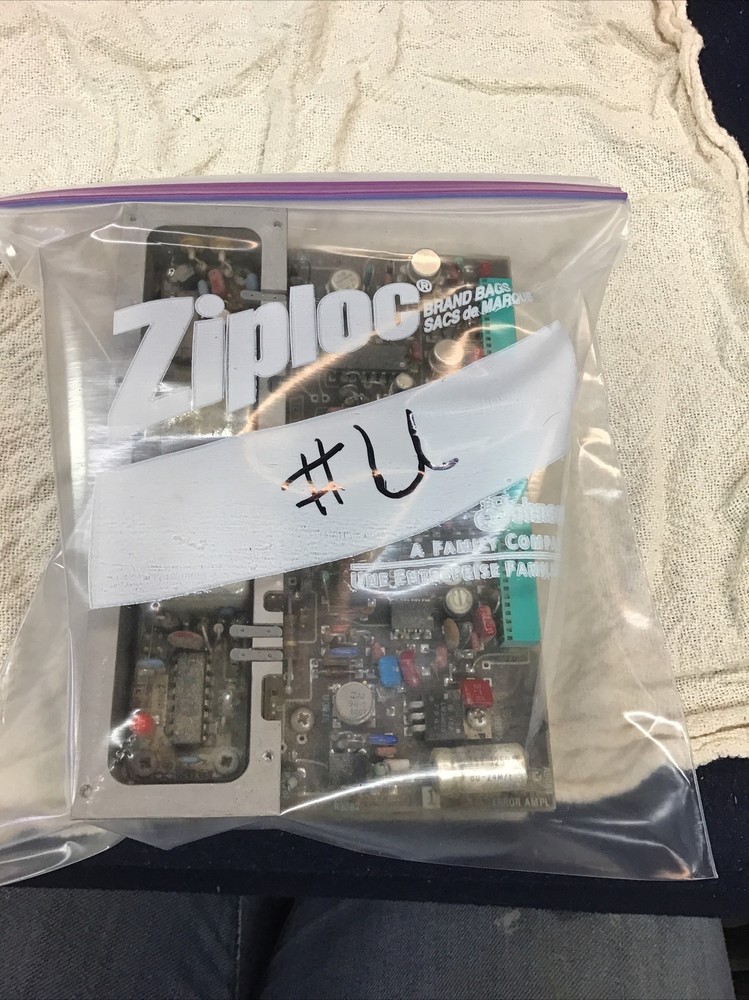 Tektronix Model: 119-1069-01 UNTESTED (287)