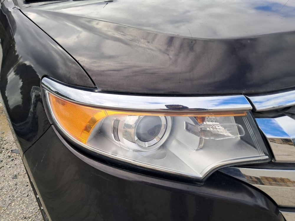 EDGE 2014 Glove Box 4848171