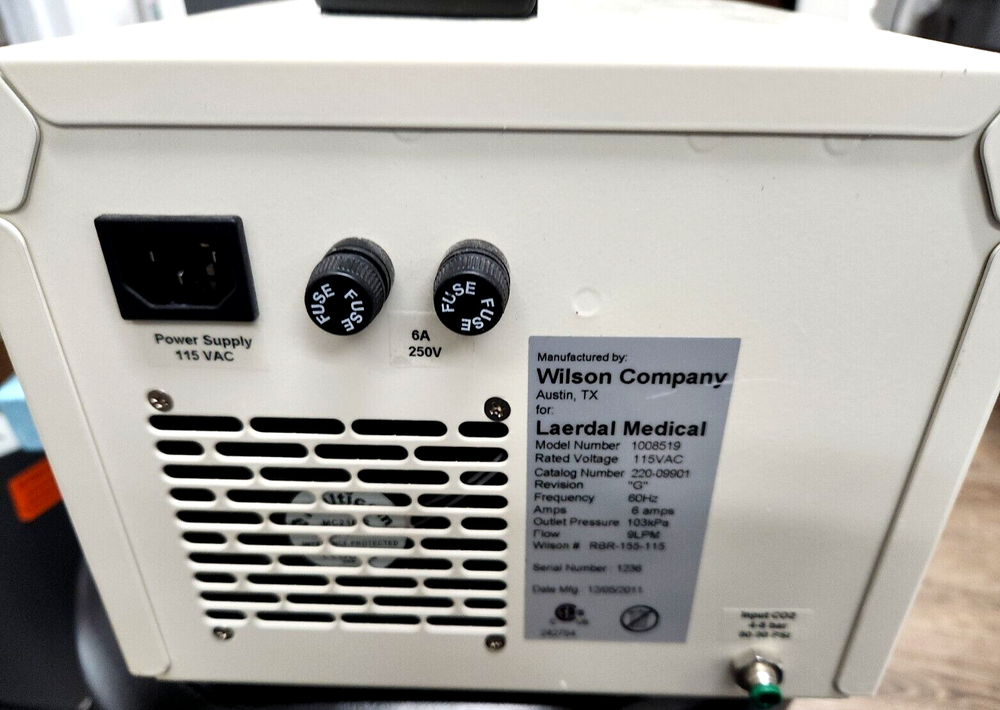 Laerdal 1008519 Compact Compressor ()