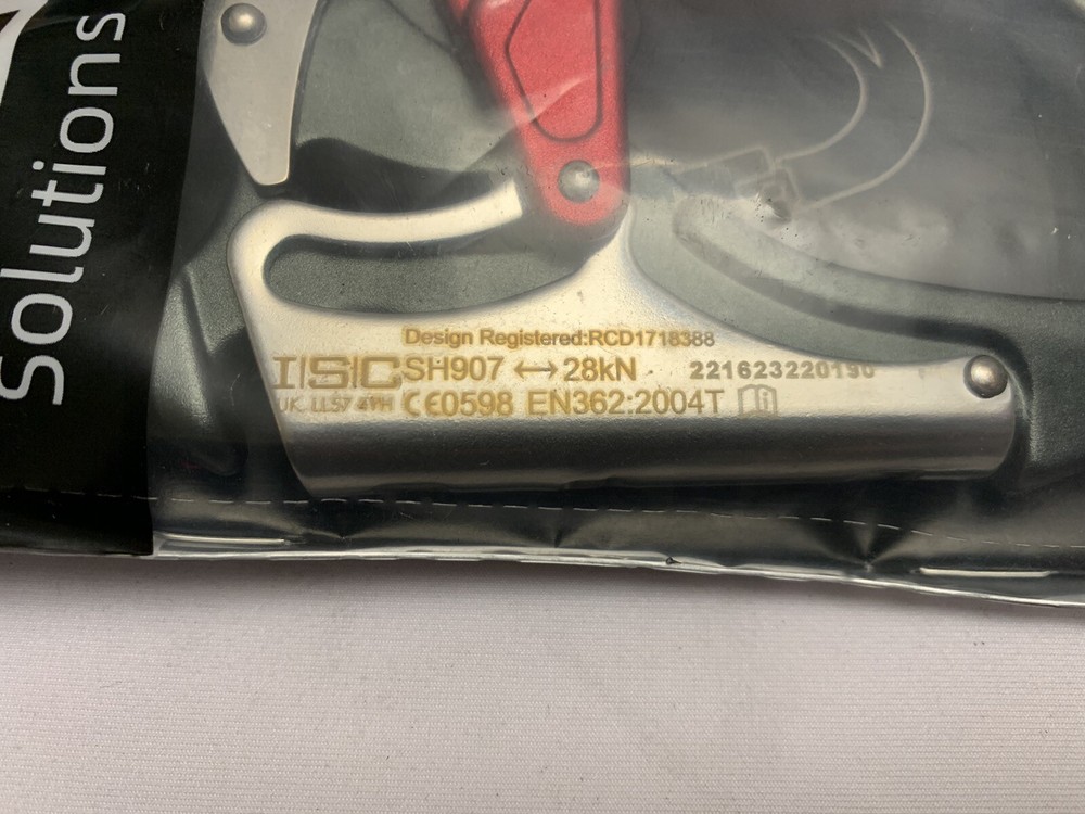 ISC Triple Action Snap Hook Part Number SH907A
