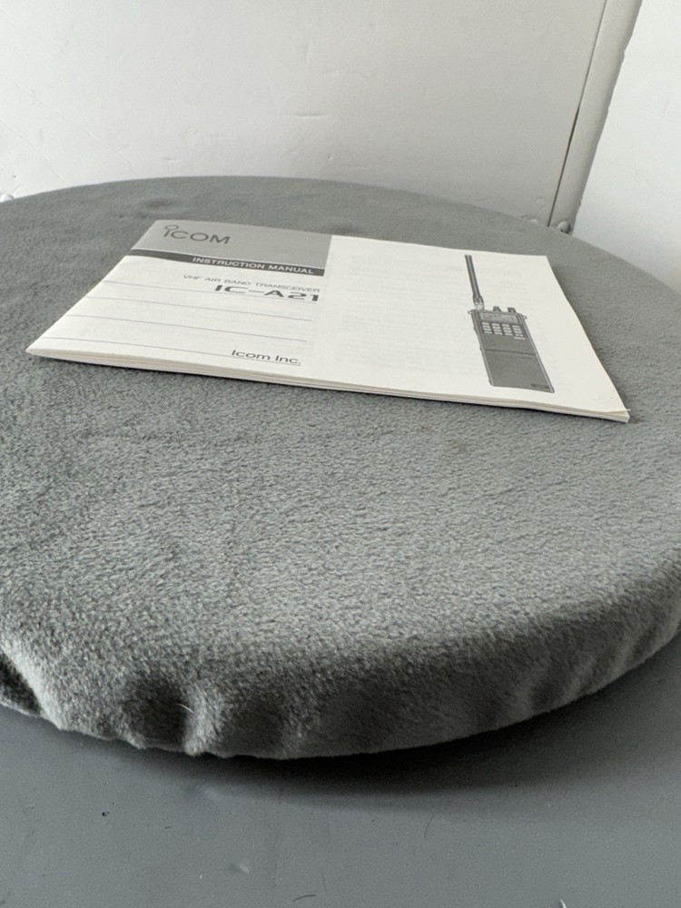 Icom IC-A21 ORIGINAL Instruction Manual In Good Condition.