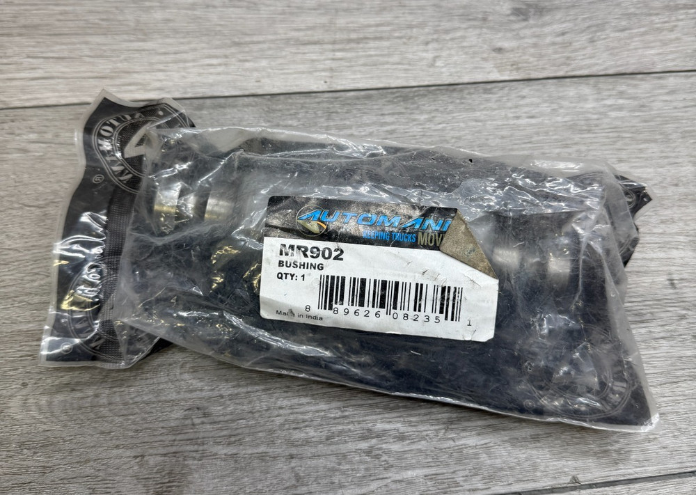 Automann MR902 Front Bushing For Peterbilt B65 6005