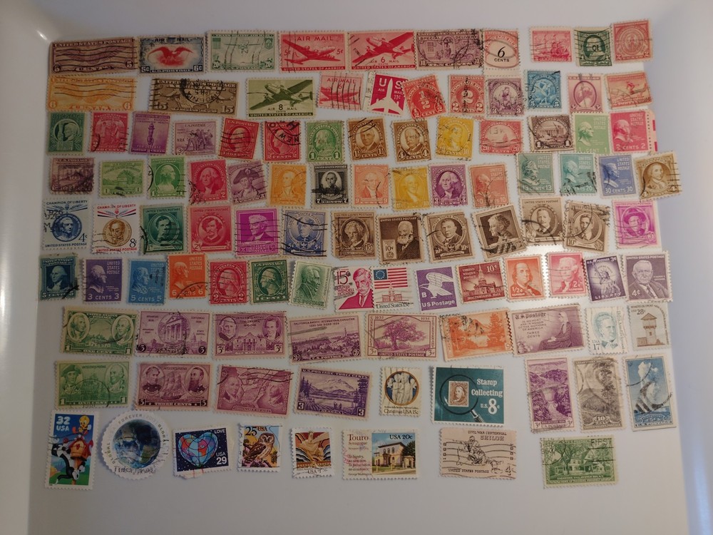 100 used U.S. Stamps All Different includes Airmail Each Pack Nearly The Same
