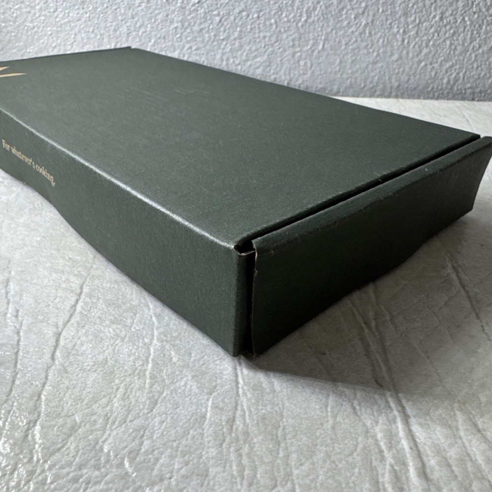 Material Kitchen - The Good Shears (Gold)