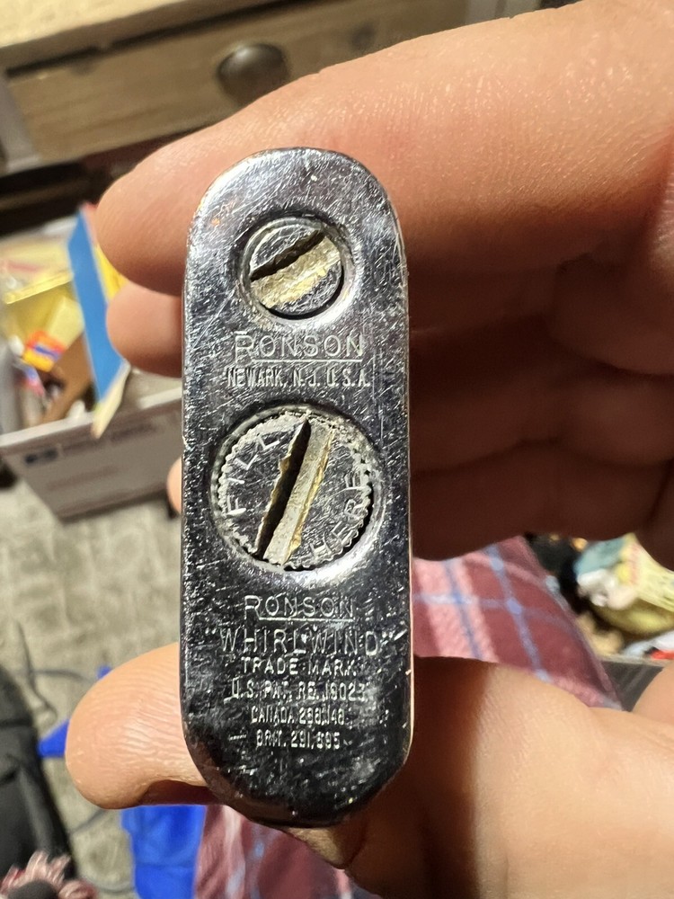 VINTAGE 1940s WWII RONSON STANDART US NAVY LIGHTER NAMED USS SMALL DD 838