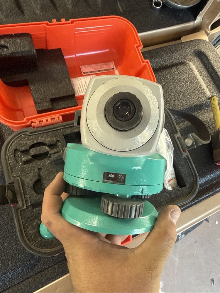 Sokkia C320 Magnification Automatic Level 547654