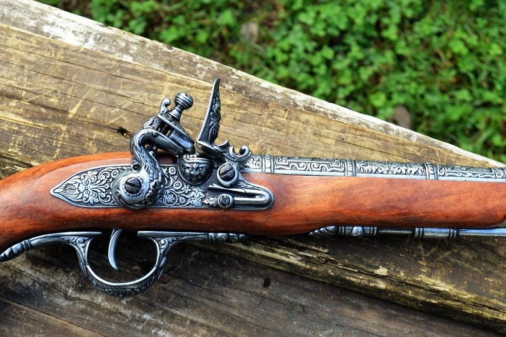 18th Century English Flintlock Blunderbuss - Pirate - Non-Firing Denix Replica