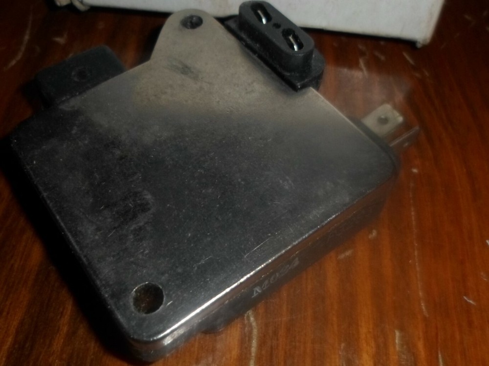 New NOS NORS Lucas Part Number EM500 Electronic Ignition Control Module