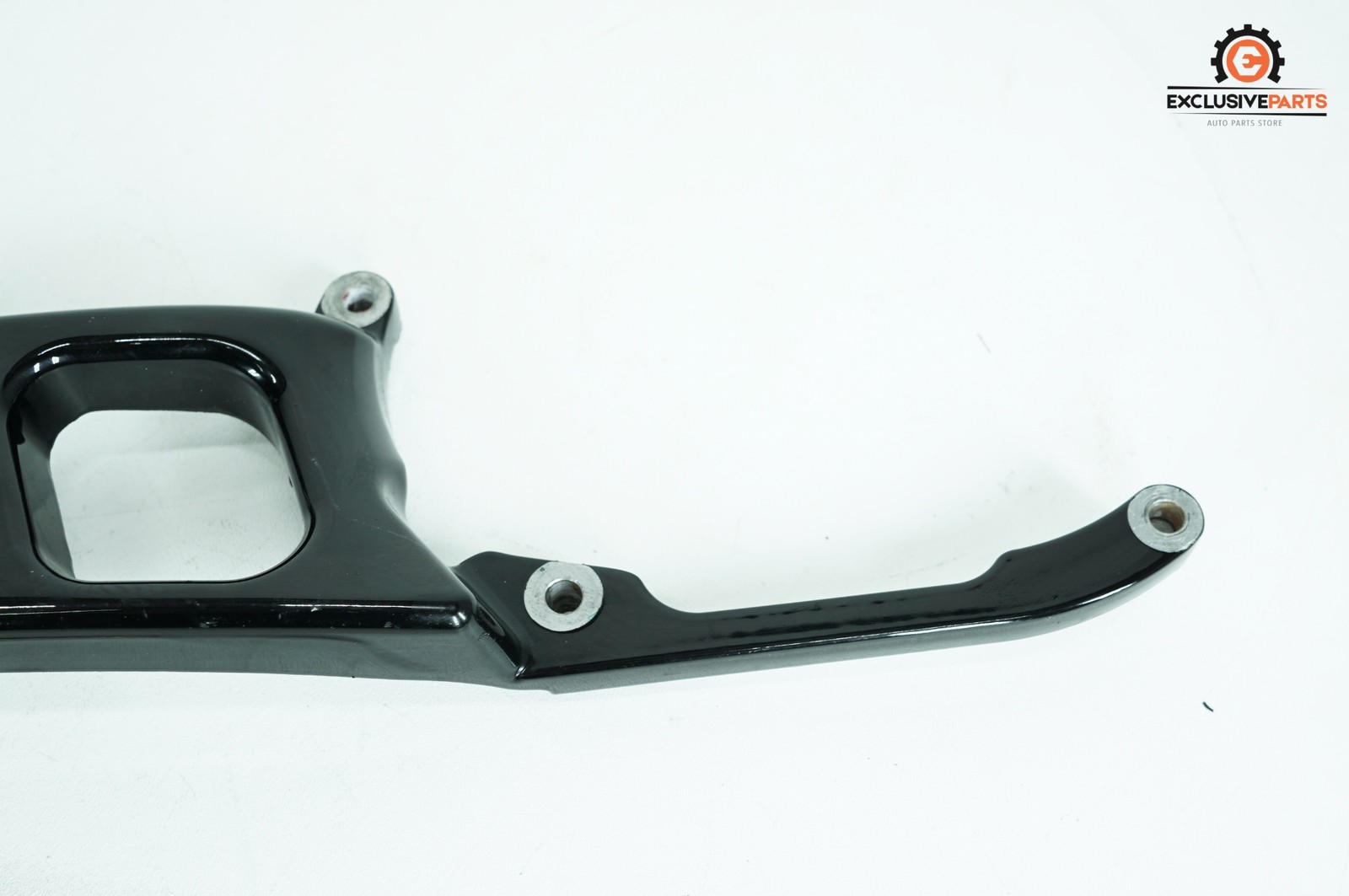 12 Harley Dyna FLD Switchback OEM Exhaust Hanger Bracket Mount Support 65992-12