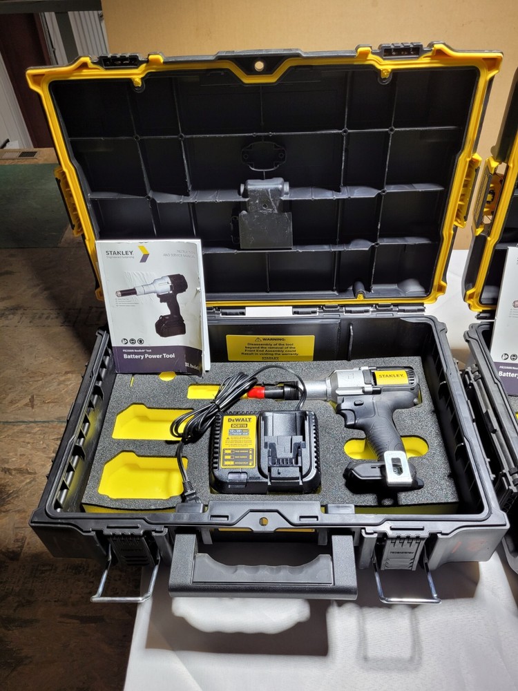 Stanley PB2500n Neobolt Tool