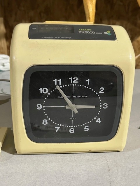 Amano Electronic Timer Recorder BX-6000 Time Clock w/ key and manual