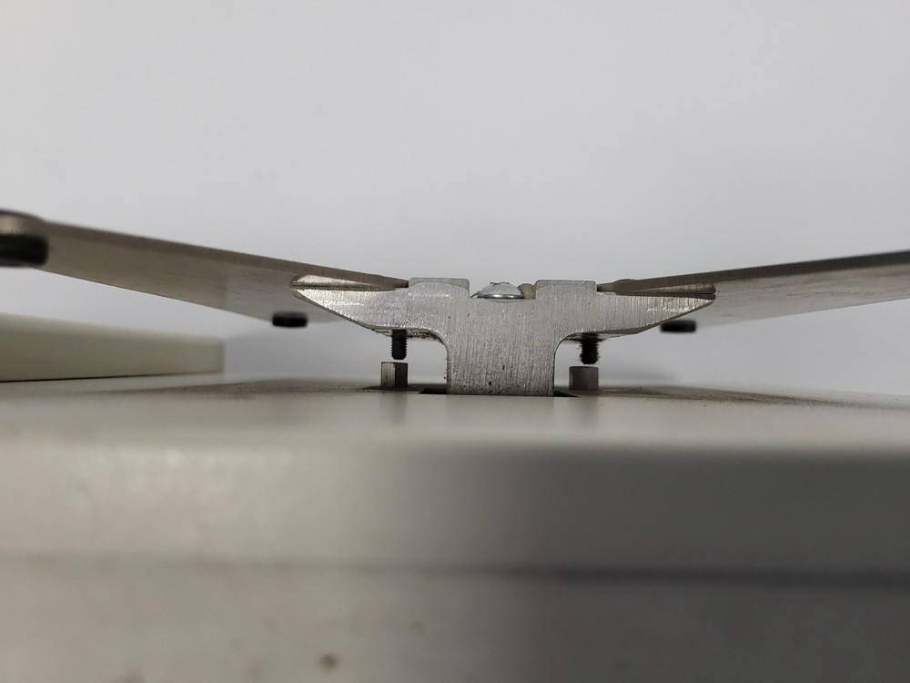 Sterling Scale Model 820 Counting Scale