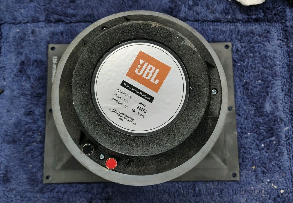 JBL 2447J COMPRESSION DRIVER WITH HORN 2-IN