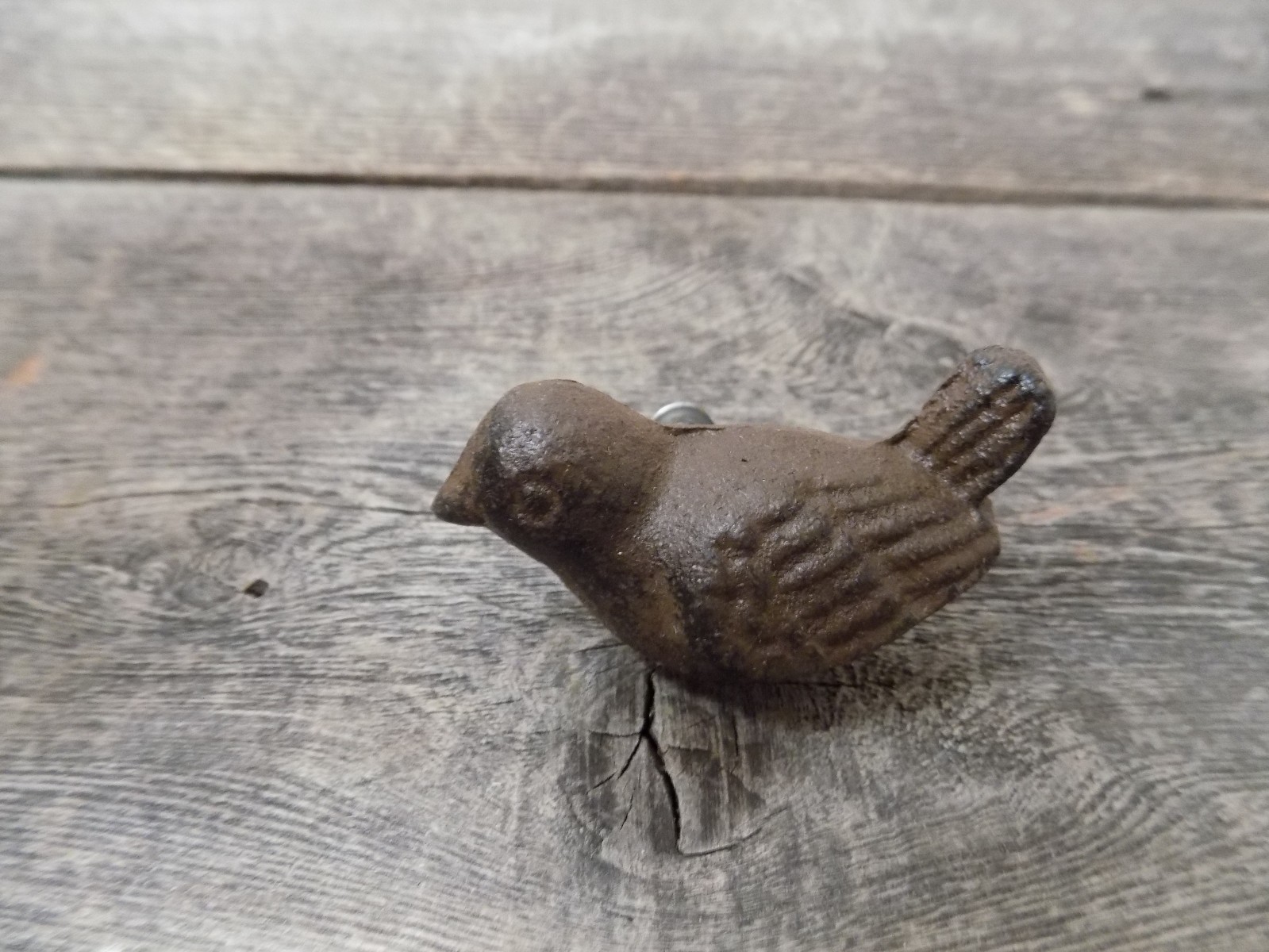 12 CAST IRON BIRD CABINET KNOBS PULLS DRAWER DRESSER HANDLES RUSTIC BIRDS WREN