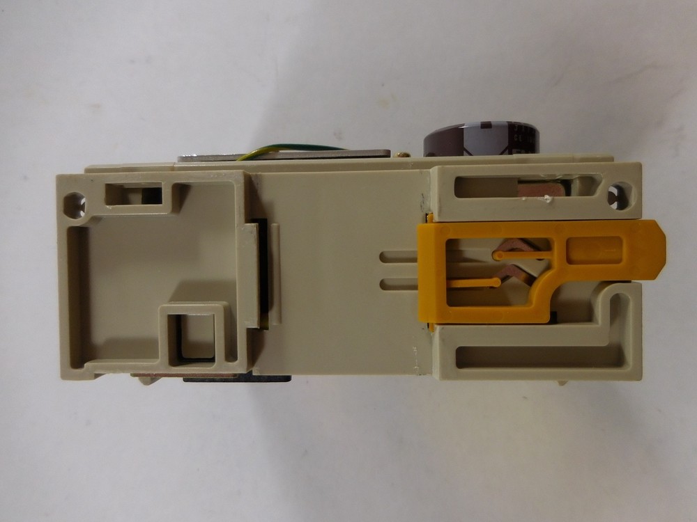 Omron CQM1-PA203 Power Supply Unit