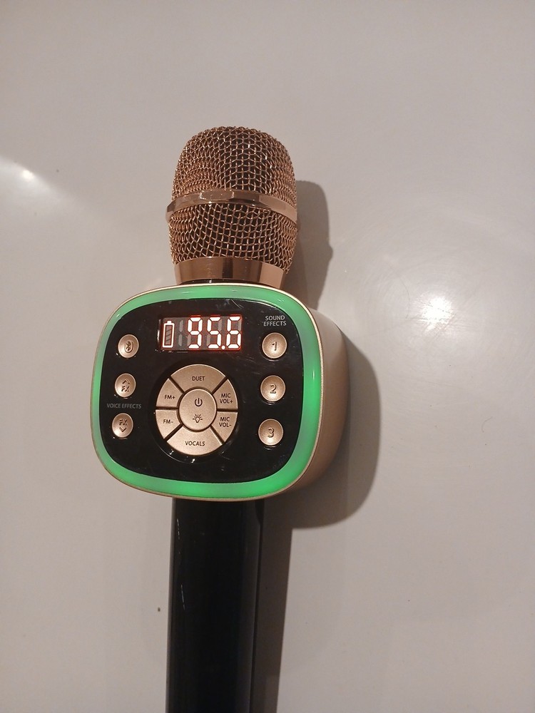 The Singing Machine Carpool Karaoke Wireless & Bluetooth Microphone #CPK565R