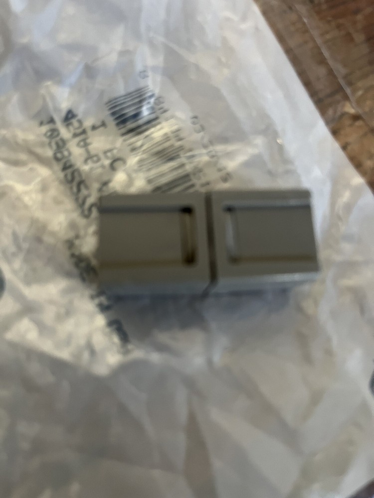 Comscope  451A-61 adapter   103942272