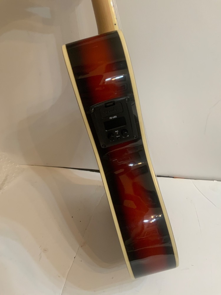 Fender Fullerton Strat Uke Sunburst Stratocaster Ukulele 🔥🔥🔥