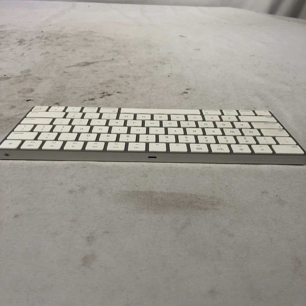 Apple A1644/A1657 Magic Keyboard 2 and Magic Mouse 2 Wireless Kit - White