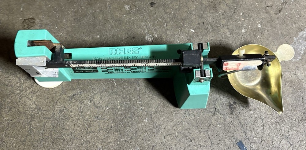 RCBS 5-10 Powder Reloading Balance Beam Scale