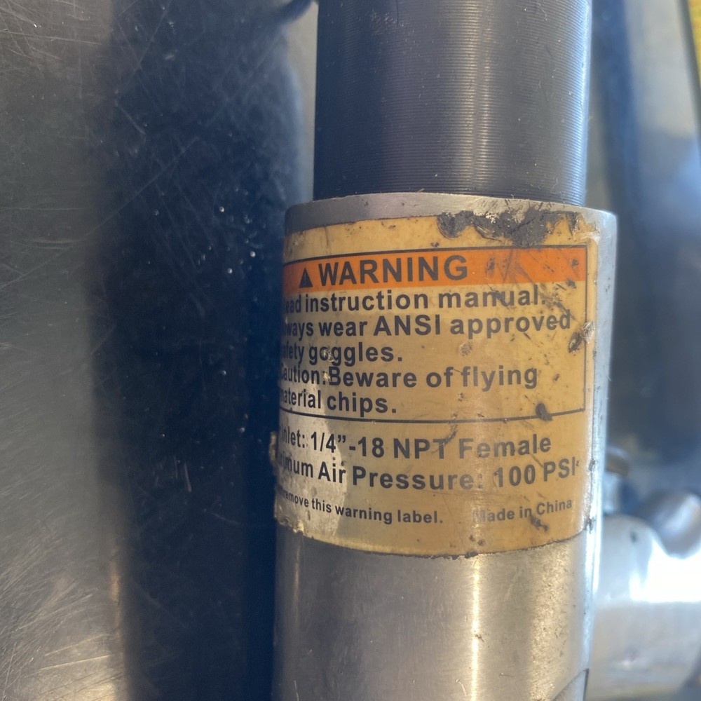 Central Pneumatic Air Hammer 90psi Model 47868