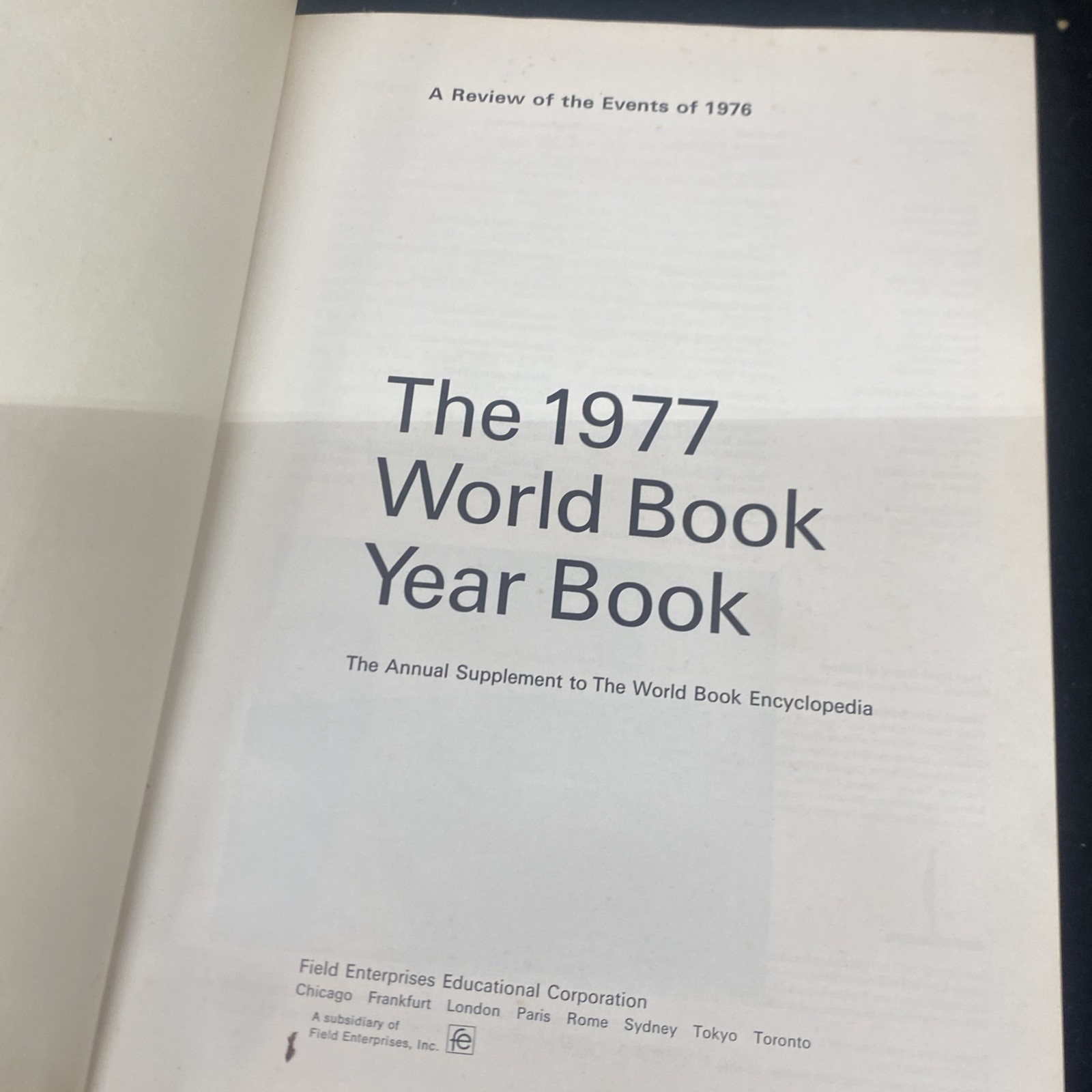 The World Book Year Book Set of 5 Volumes 1976to 1979 Year Book Science Year