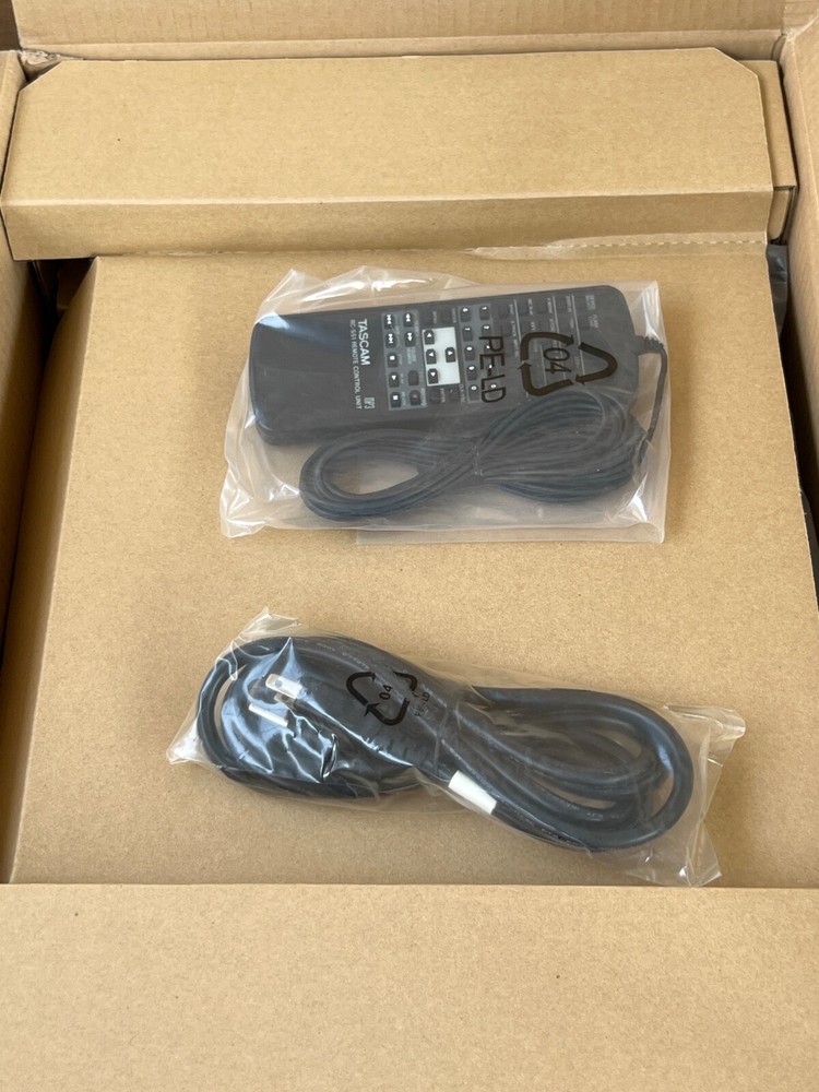 Tascam SS-R1 - Solid-State Audio Recorders