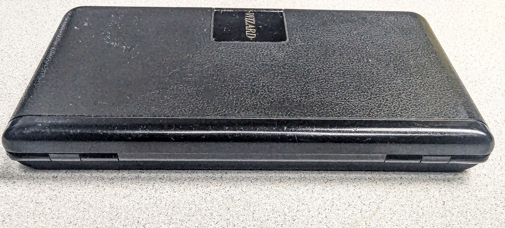 Sharp Wizard OZ-7000 Electronic Organizer with Time & Expense Manager Card