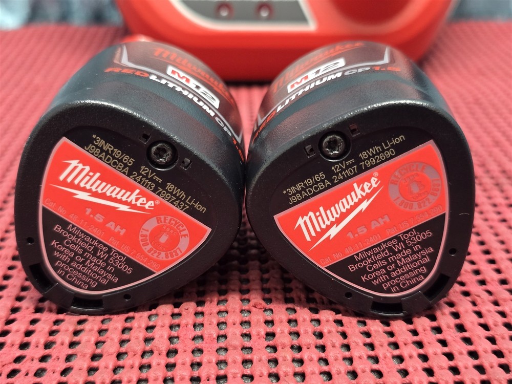 MILWAUKEE 2474-22 M12 PEX EXPANDER KIT